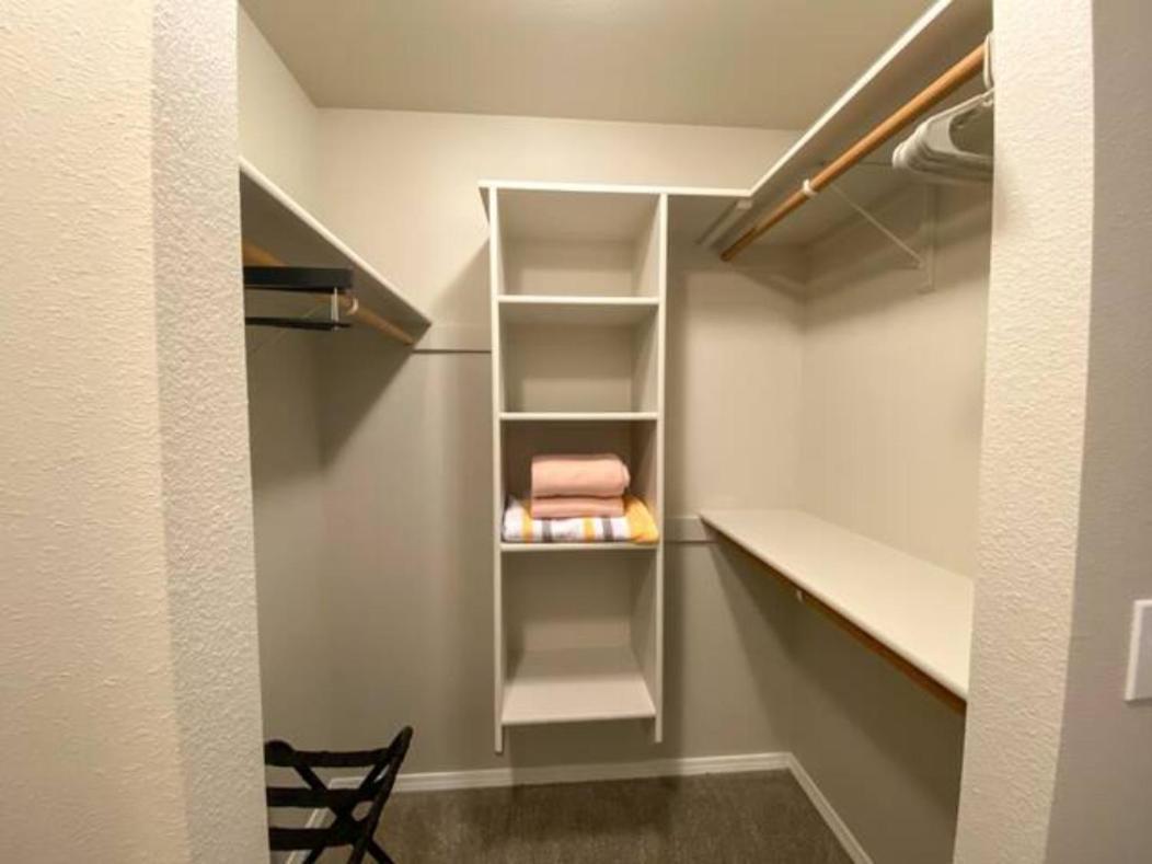 The Getaway Se Boise Condo Across The Street From Greenbelt, Bown Crossing And Boise River 3Bd 3Bath, 4 Beds! Lovely, Homey, Dining Table Seats 6 ภายนอก รูปภาพ